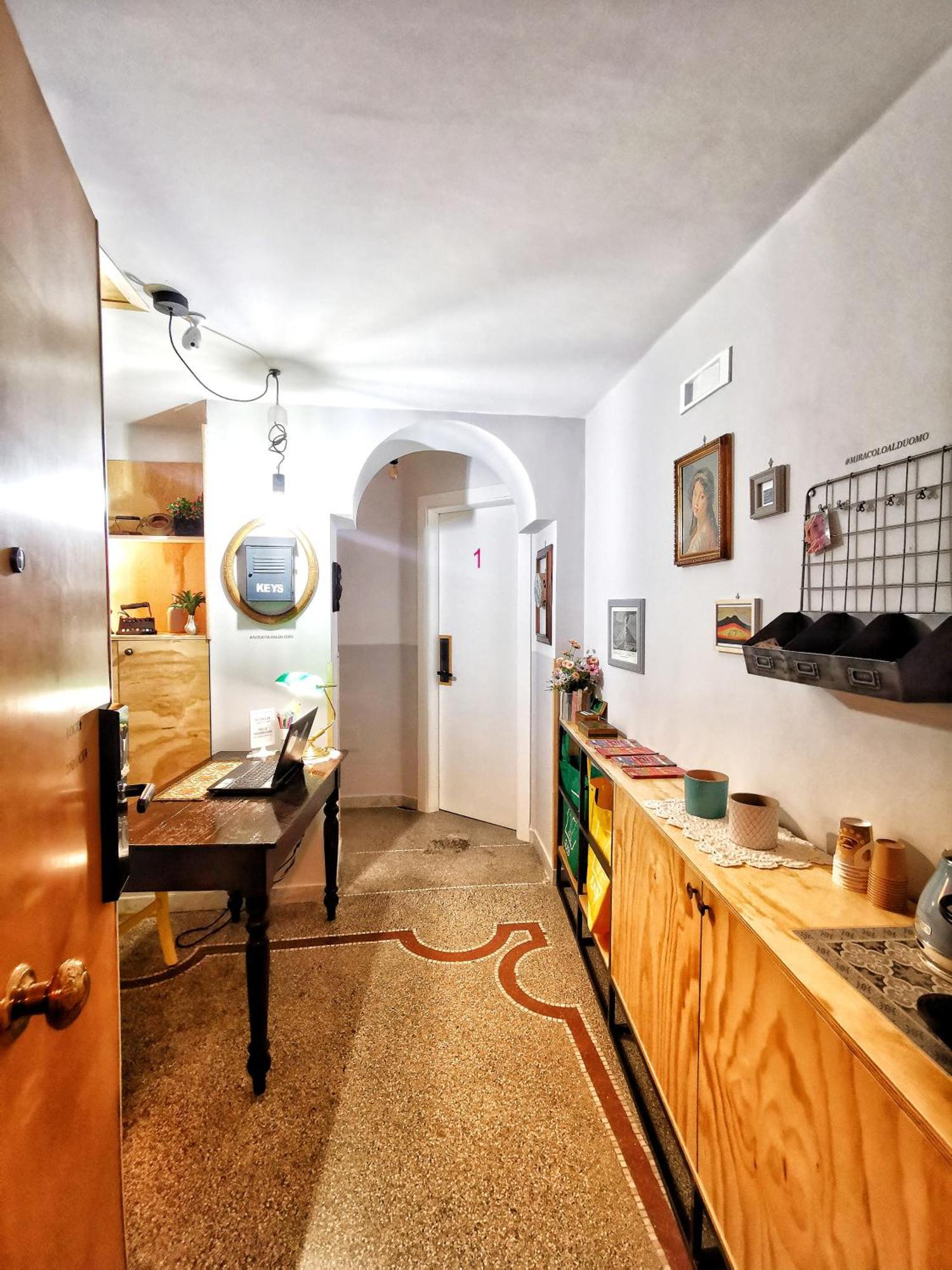 Miracolo Al Duomo Smart Accomodations Neapel Exteriör bild